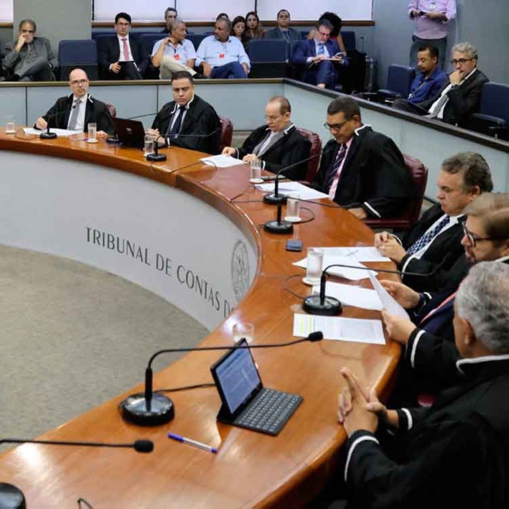 Transparência emendas municípios: 34,5% falham em Minas