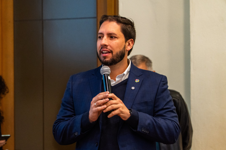 Lei Rouanet Flávio Bolsonaro: secretário do MinC expõe contradição
