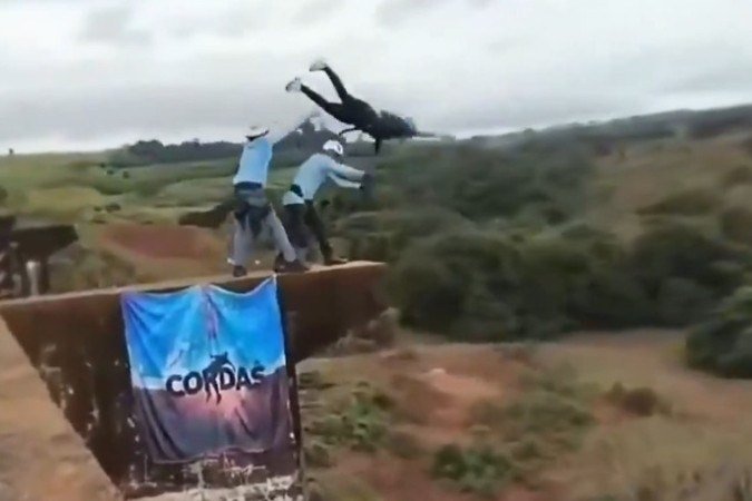 Ponte do Esqueleto demolição: SPU estuda destruição após morte