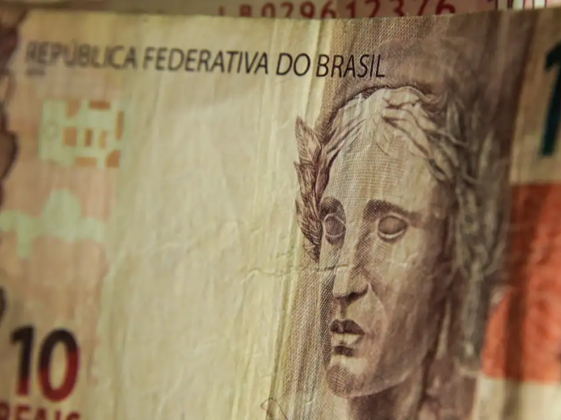 Gasto com pessoal supera teto da LRF na Paraíba e RN